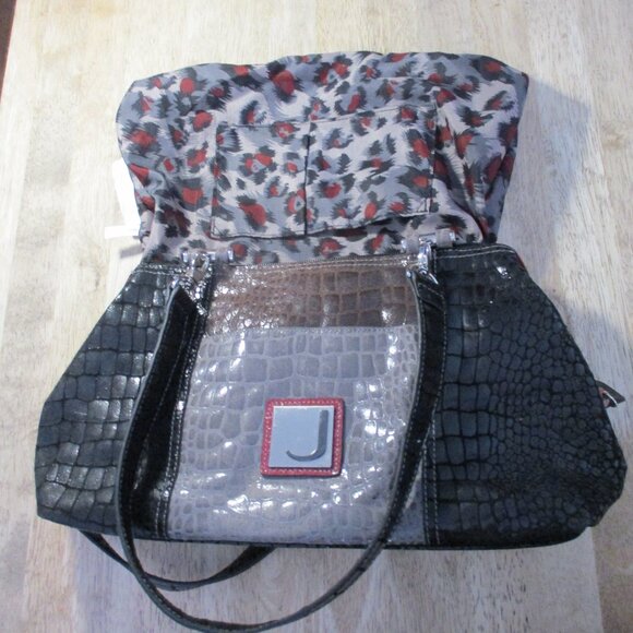 ✨ Joanel Faux Croc Patchwork Shoulder Bag ✨ - Picture 3 of 6